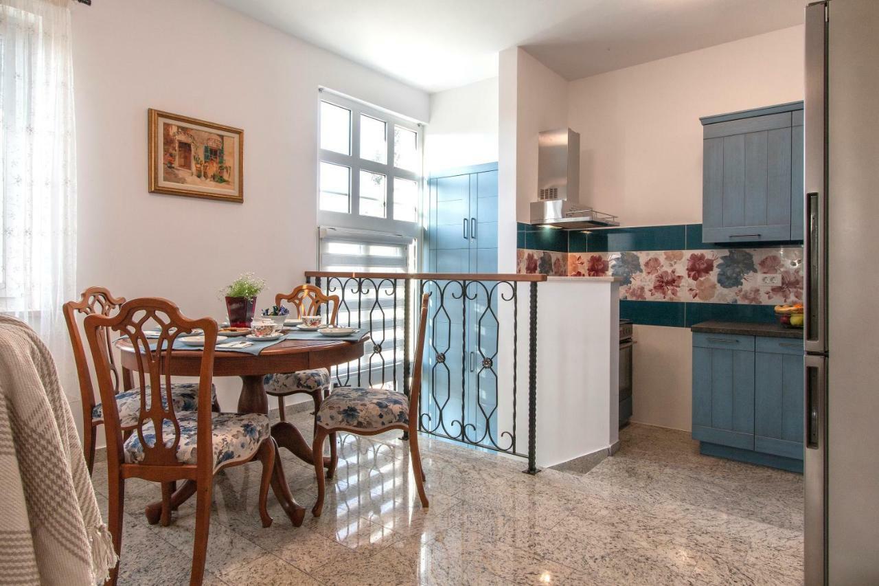 Nala Apartment Rovinj Exterior photo
